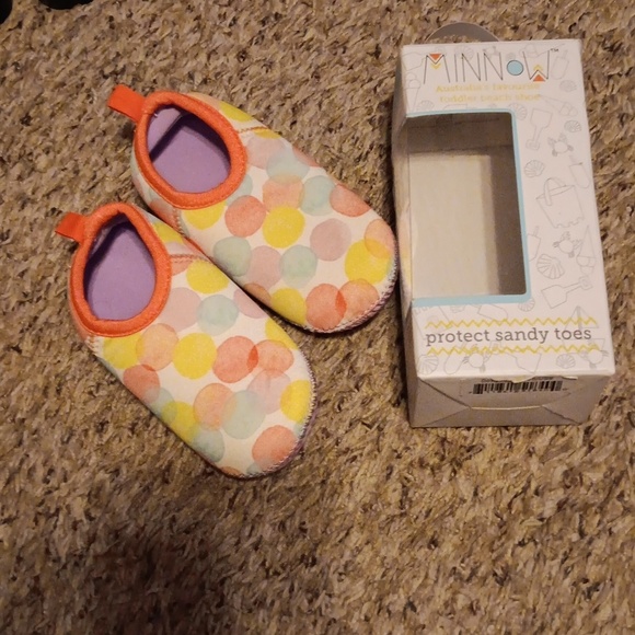 Minnow Designs The Original Dotty Beach Shoes Size 9 (3/3.5 years) - Picture 6 of 6